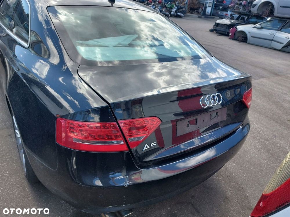 Audi A5 8T QP 2.0 TFSI 2011r Klapa komplet - 1