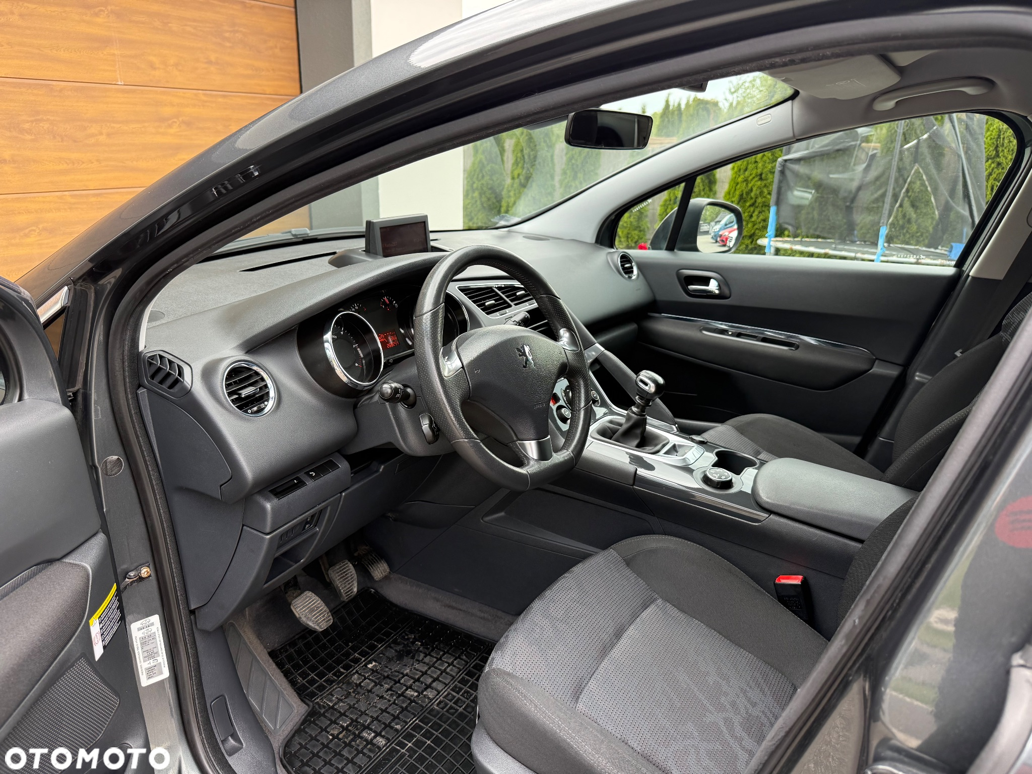 Peugeot 3008 HDi 150 Allure - 17