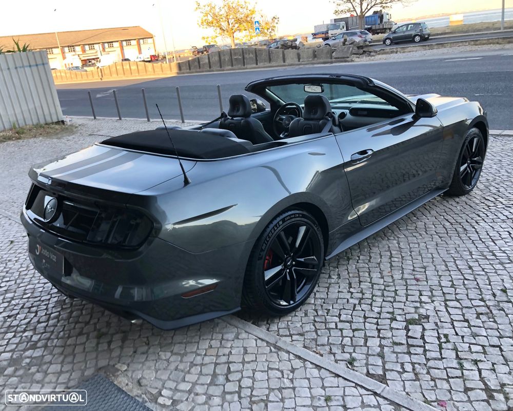 Ford Mustang Cabrio 2.3 Eco Boost - 17