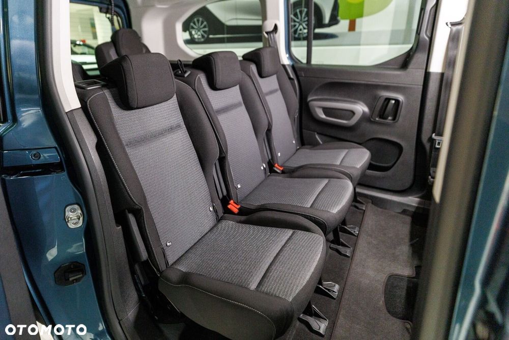 Toyota Proace City - 23
