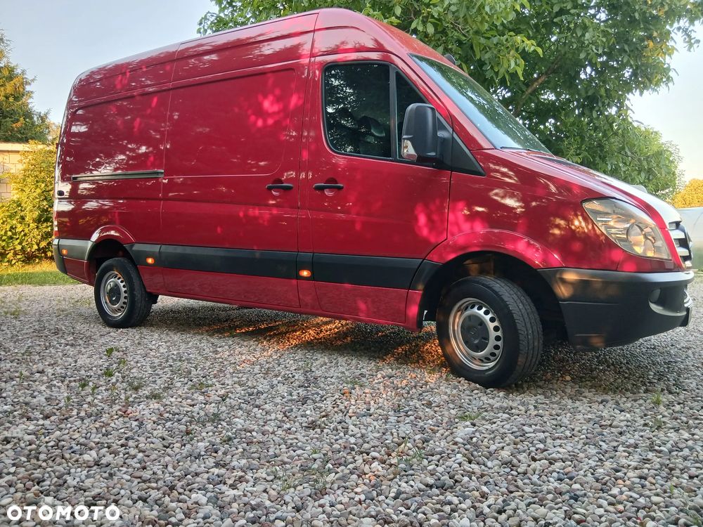 Mercedes-Benz Sprinter - 4