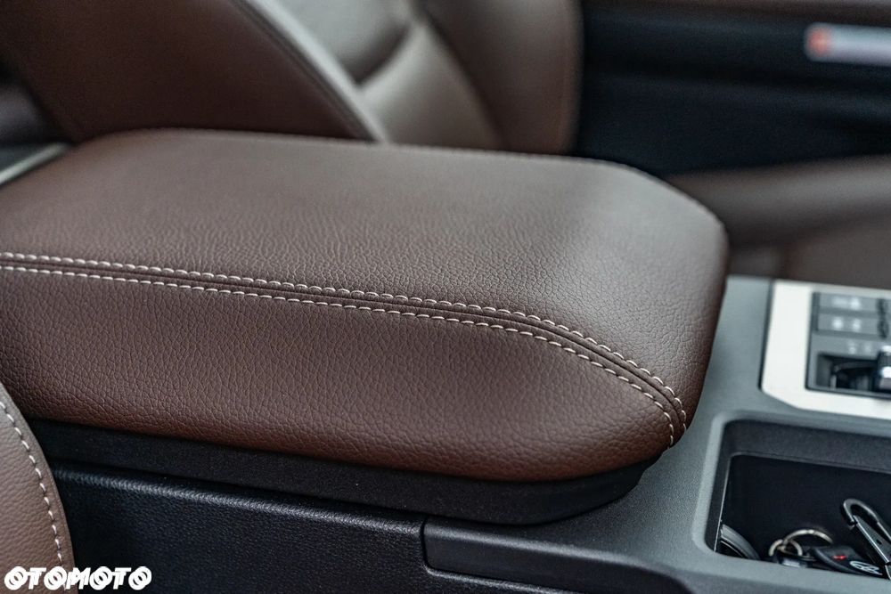Toyota Land Cruiser LC 2.8 D-4D First Edition - 13