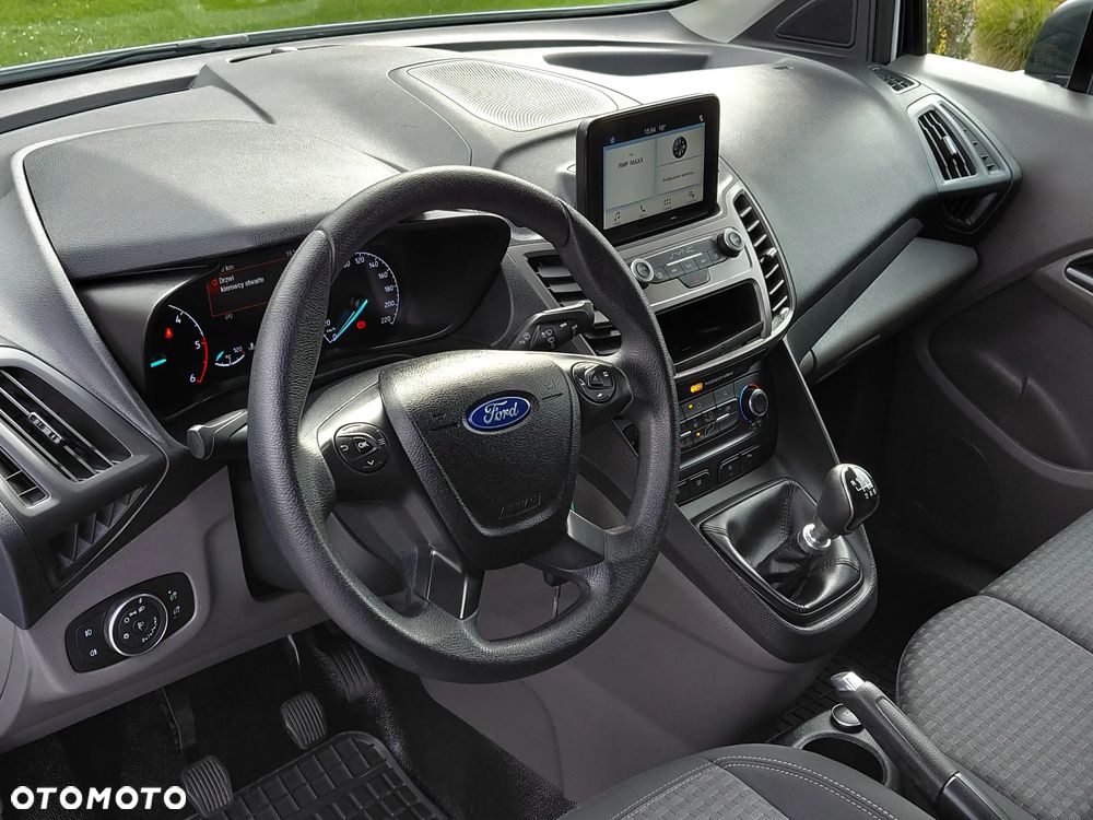 Ford Transit Connect - 18