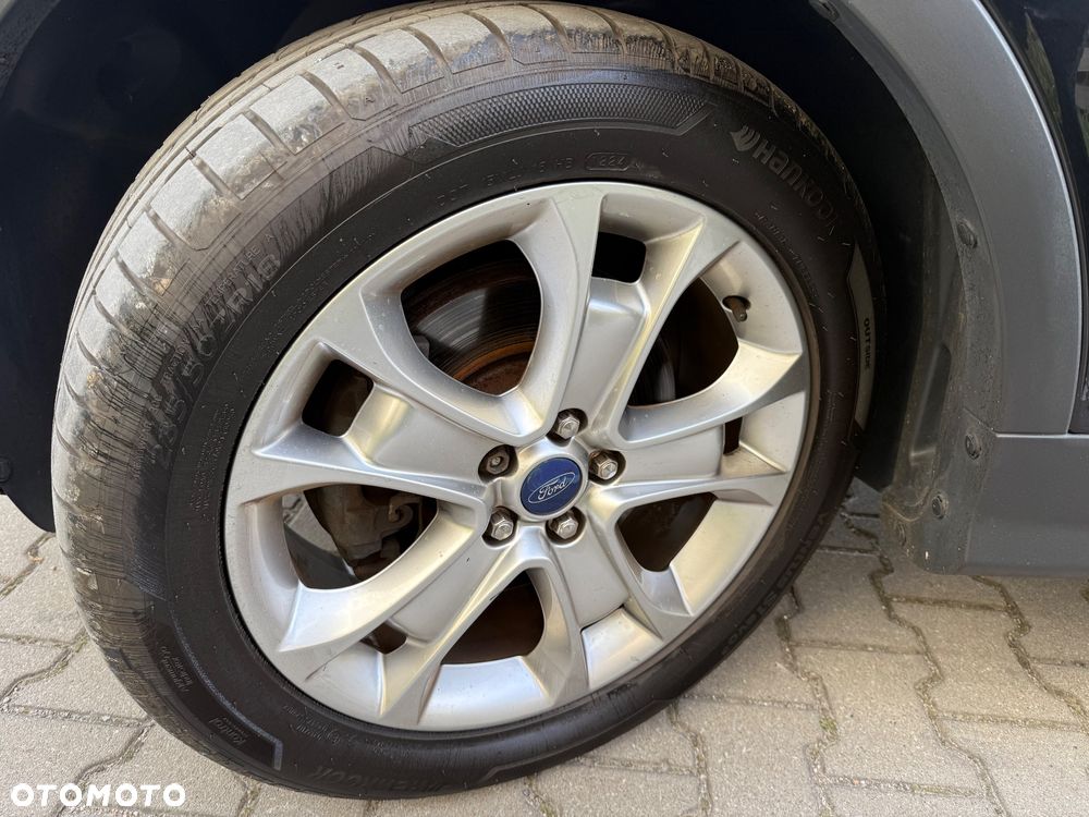 Ford Kuga 2.0 TDCi 4WD Titanium Plus - 37