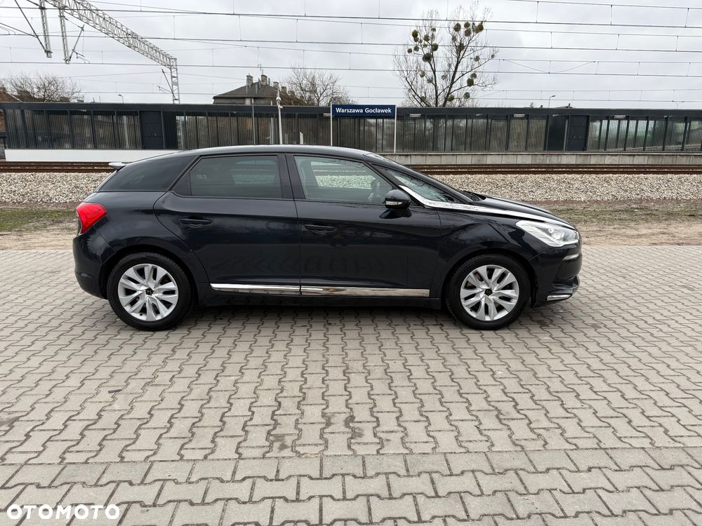 DS Automobiles DS 5 - 8