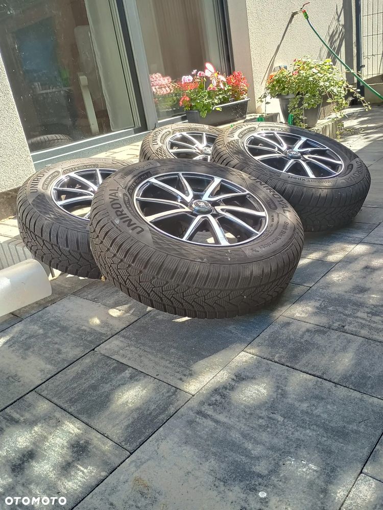 Koła 16, Hyundai Tucson - opony zimowe - 2
