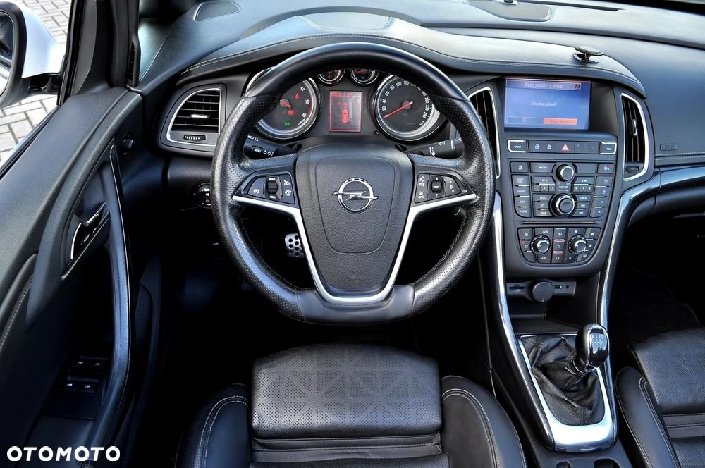 Opel Cascada 2.0 CDTI Cosmo S&S - 26