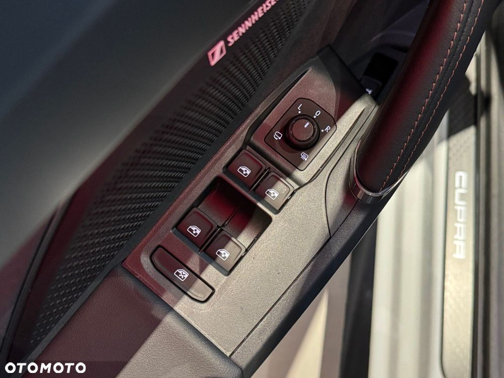 Cupra Leon Sportstourer 2.0 TSI 4Drive VZ DSG - 20