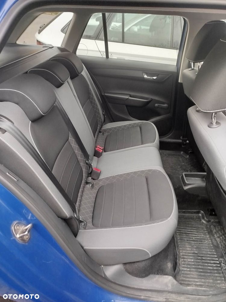 Skoda Fabia 1.0 TSI Ambition - 7