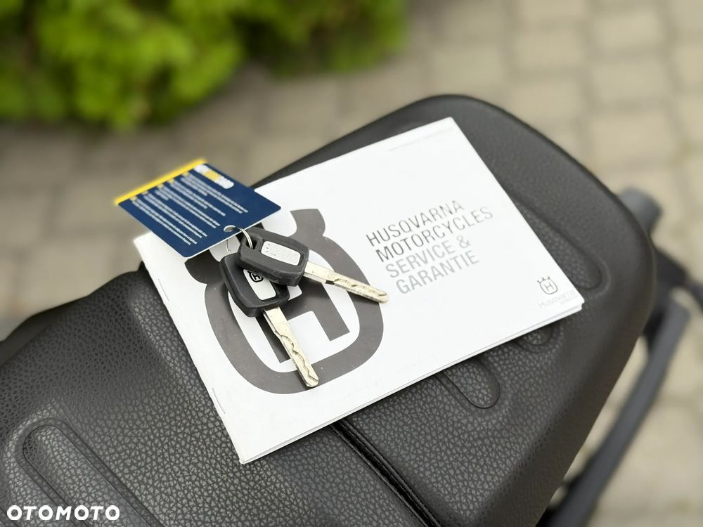 Husqvarna Svartpilen - 40