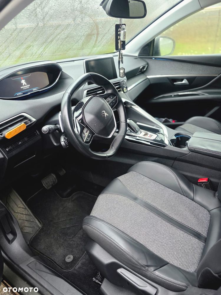 Peugeot 3008 1.6 BlueHDi Active S&S EAT6 - 13