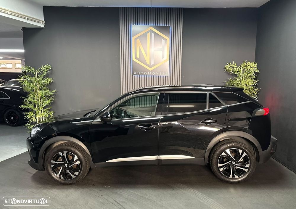 Peugeot 2008 1.2 PureTech Allure EAT8 - 3