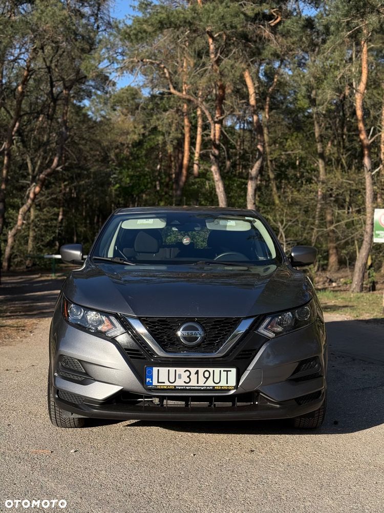 Nissan Rogue - 2