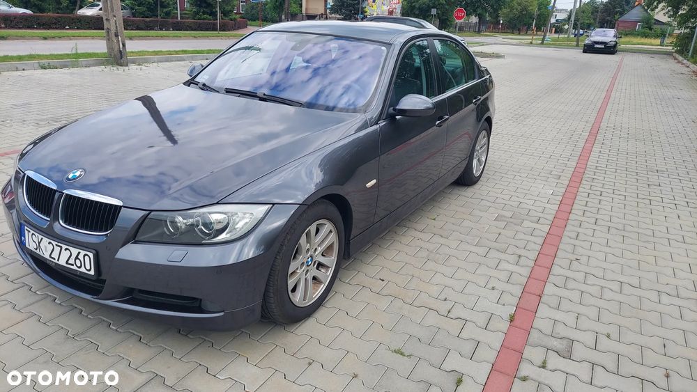 BMW Seria 3 318i - 20