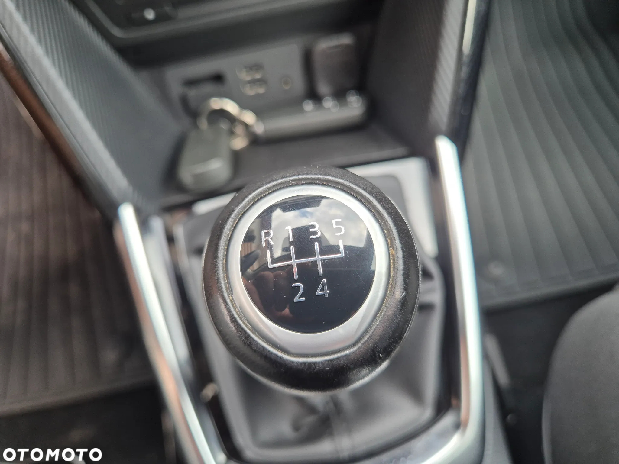 Mazda 2 SKYACTIV-G 90 White Edition - 18