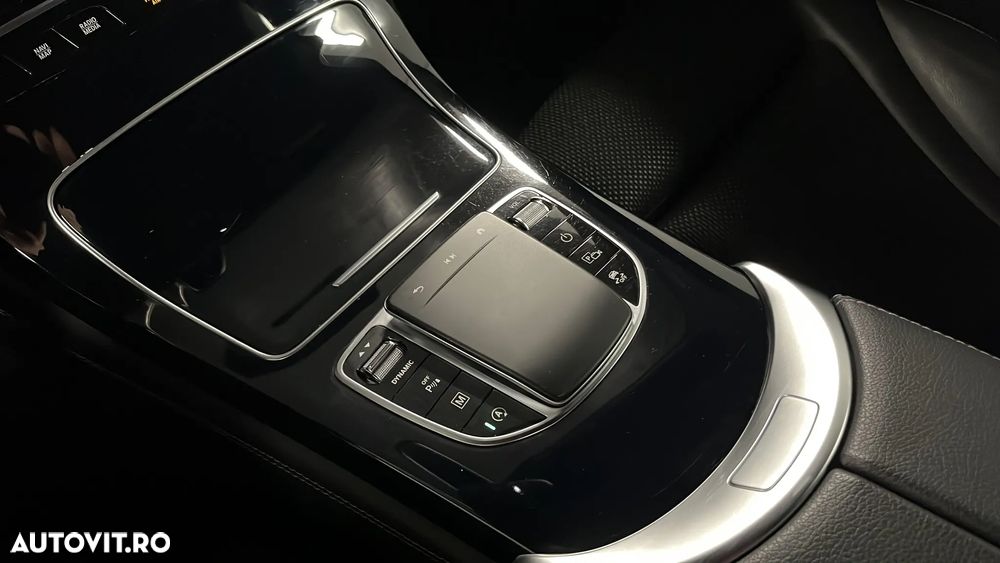 Mercedes-Benz GLC - 23
