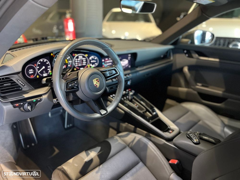 Porsche 911 (992) Carrera PDK - 51