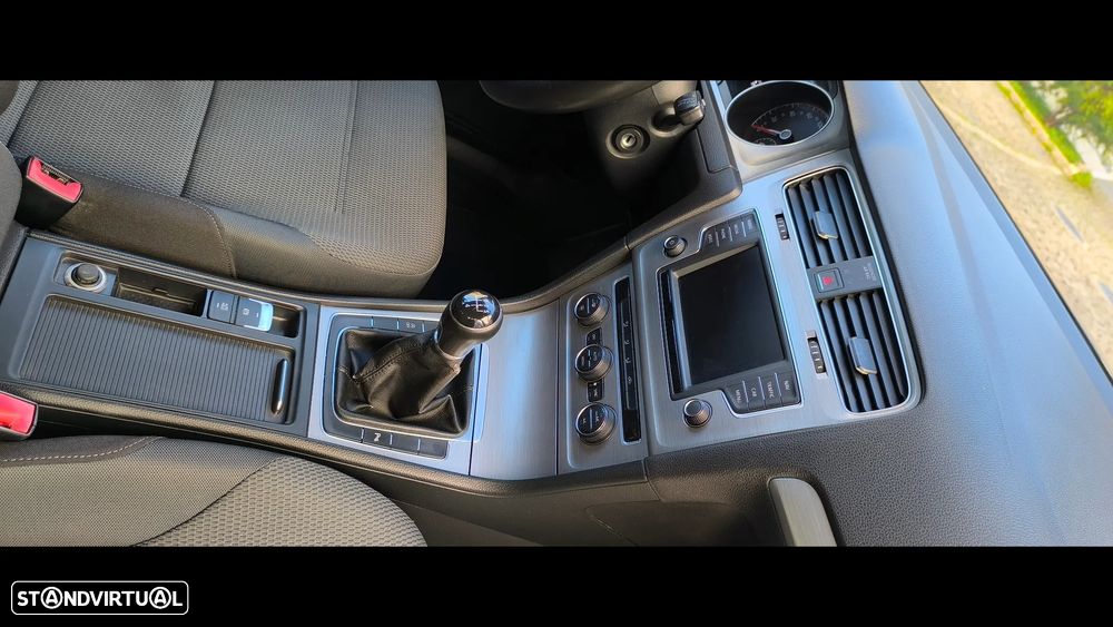 VW Golf Variant 1.6 TDi GPS Edition - 11