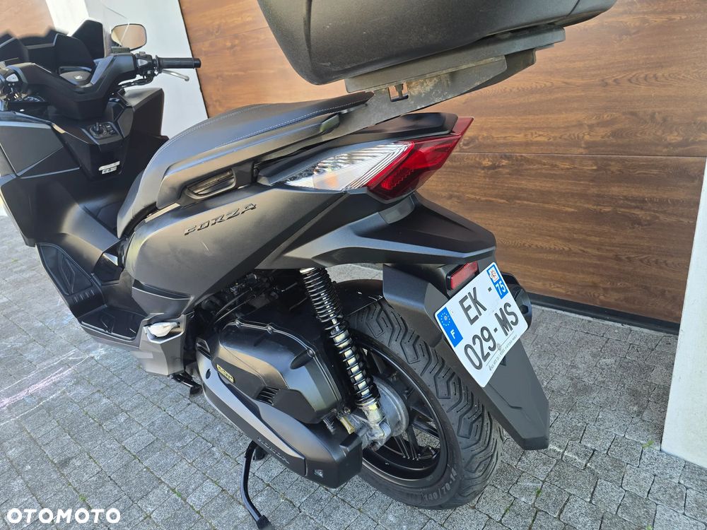 Honda NSS - 18