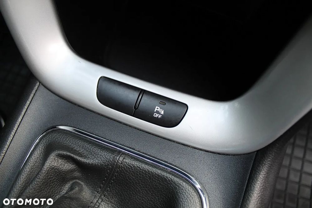 Kia Ceed 1.4 CVVT Attract - 28