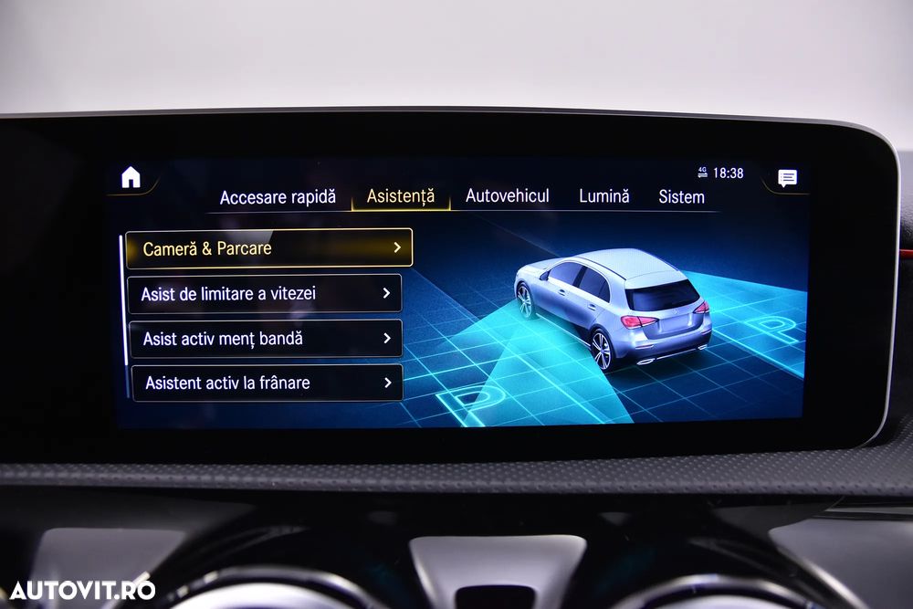 Mercedes-Benz A 180 7G-DCT AMG Line - 21