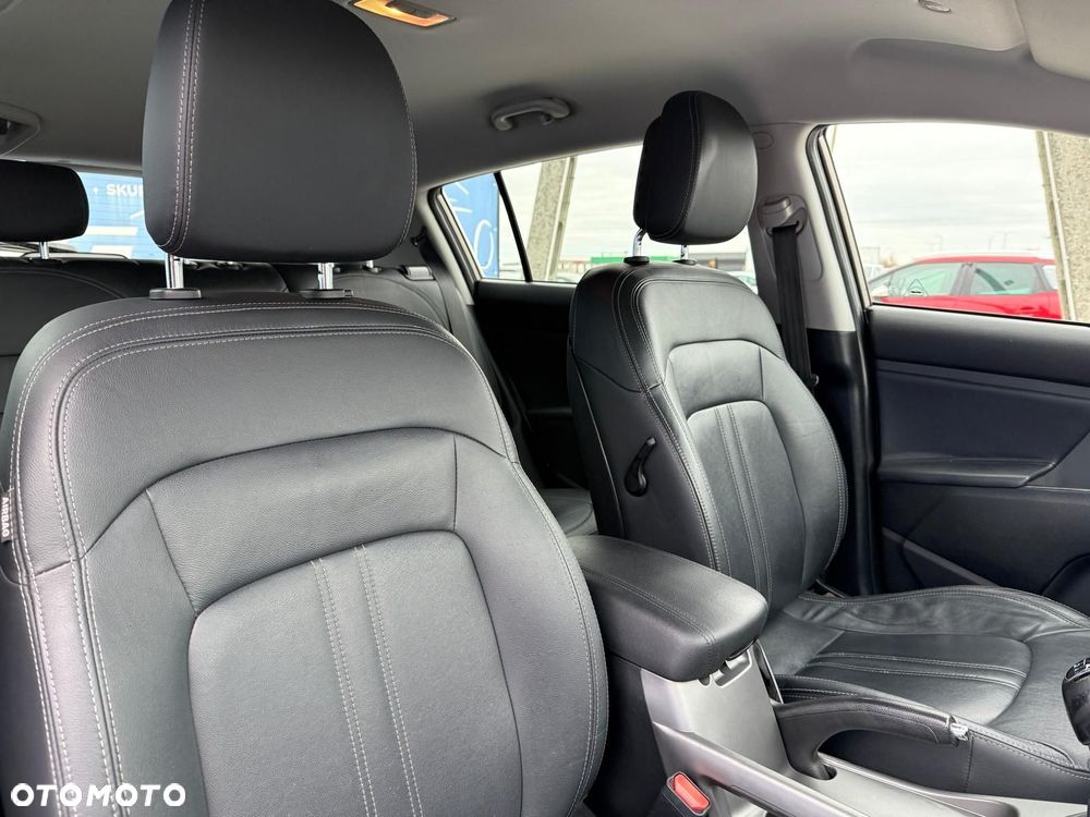 Kia Sportage 1.7 CRDI 2WD Attract - 19