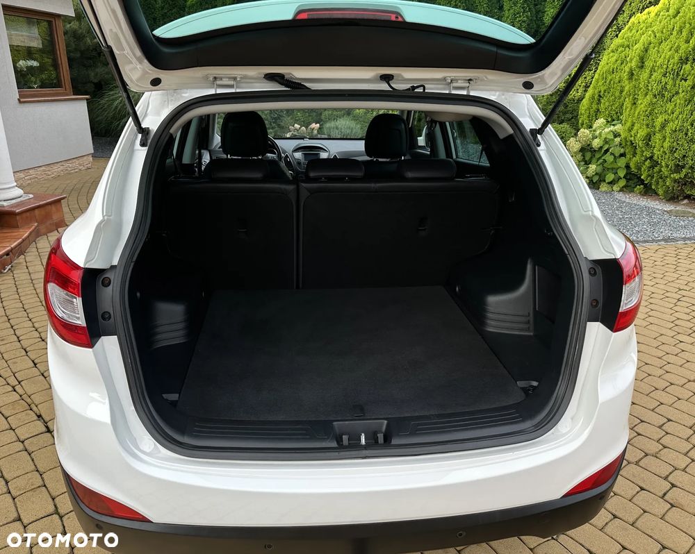 Hyundai ix35 blue 1.6 2WD Finale Silver - 17