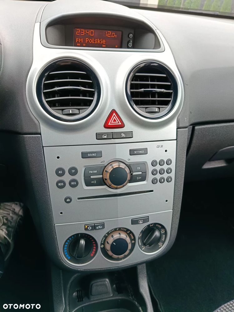 Opel Corsa 1.2 16V Easytronic - 9