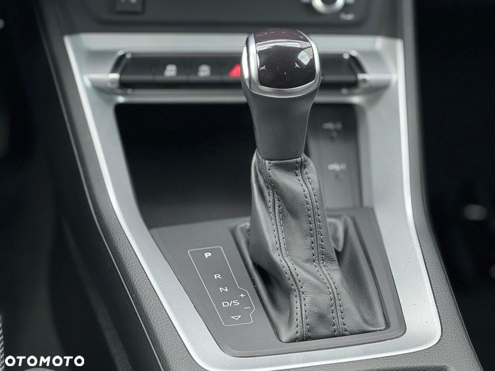 Audi Q3 - 17