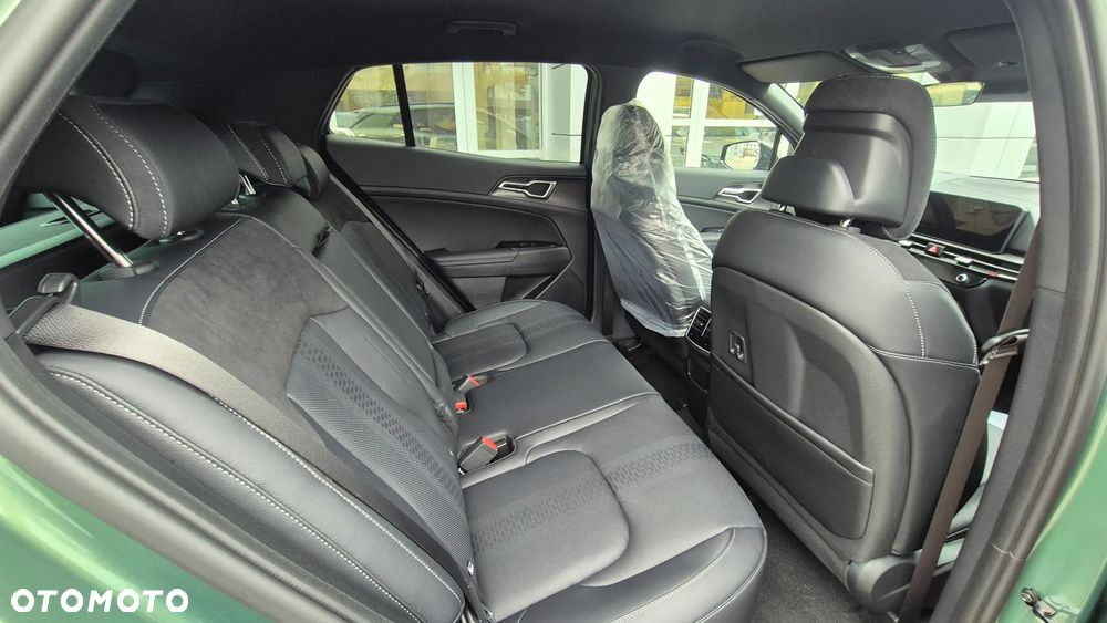 Kia Sportage 1.6 T-GDI HEV Black Edition 2WD - 12