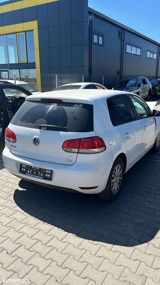 Dezmembram Volkswagen Golf 6 1.6 TDI an fabr. 2012 - 3