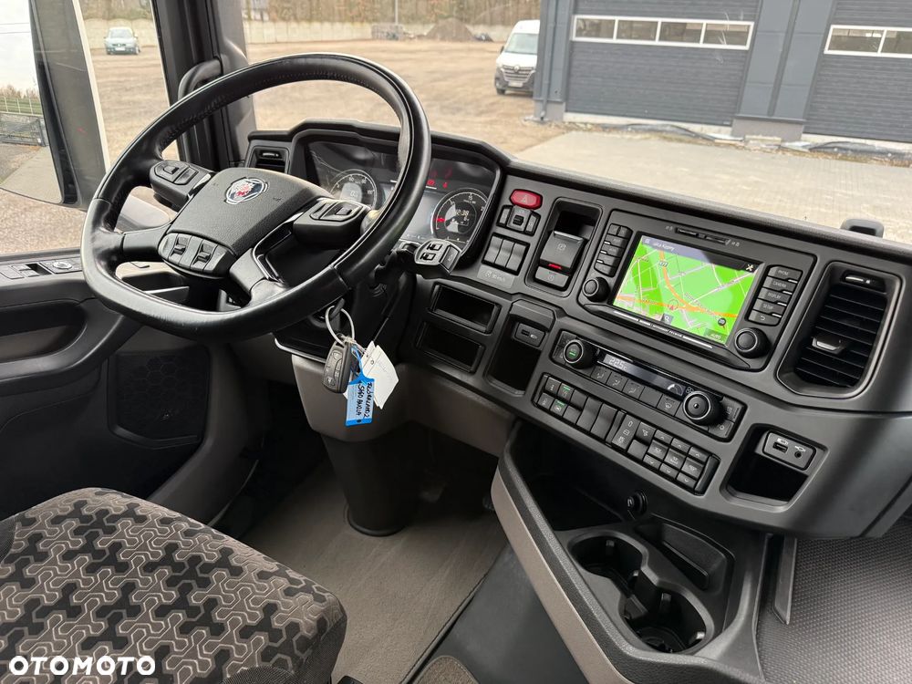 Scania S460/KLIMA P./RETARDER/NAVI/FULL LED/SPROWADZONA /1200 L - 29
