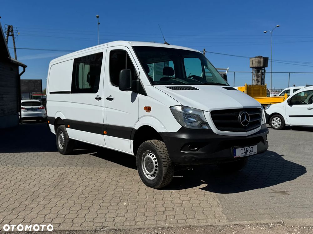Mercedes-Benz Sprinter - 4