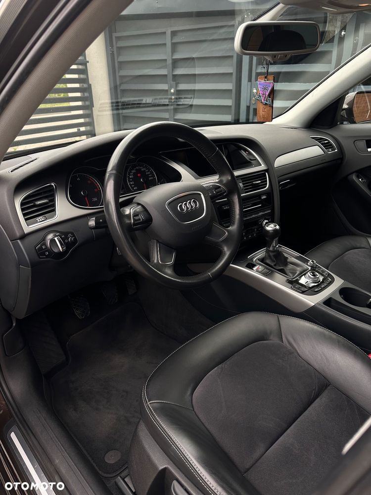 Audi A4 Avant 2.0 TDI DPF Attraction - 9