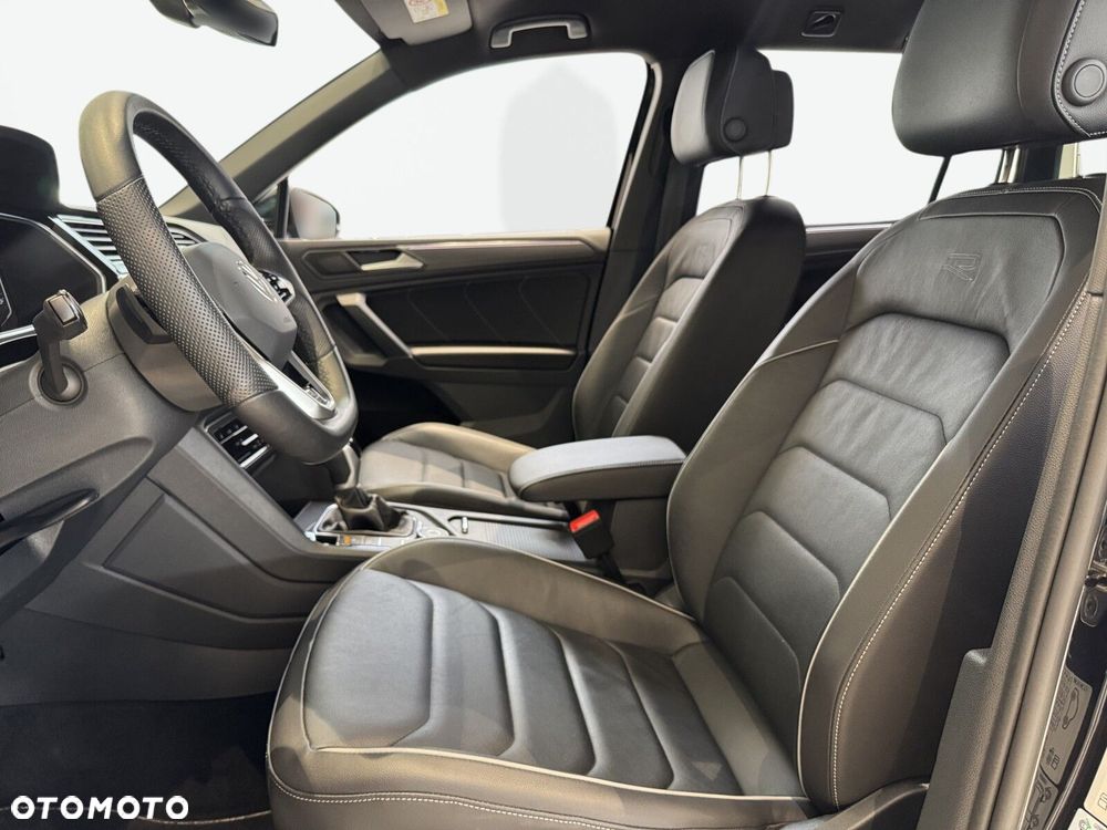 Volkswagen Tiguan - 10