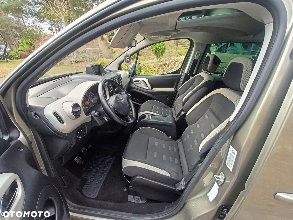 Citroën Berlingo Multispace HDi 115 FAP Exclusive - 17