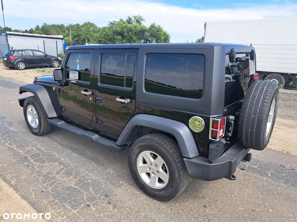 Jeep Wrangler - 13