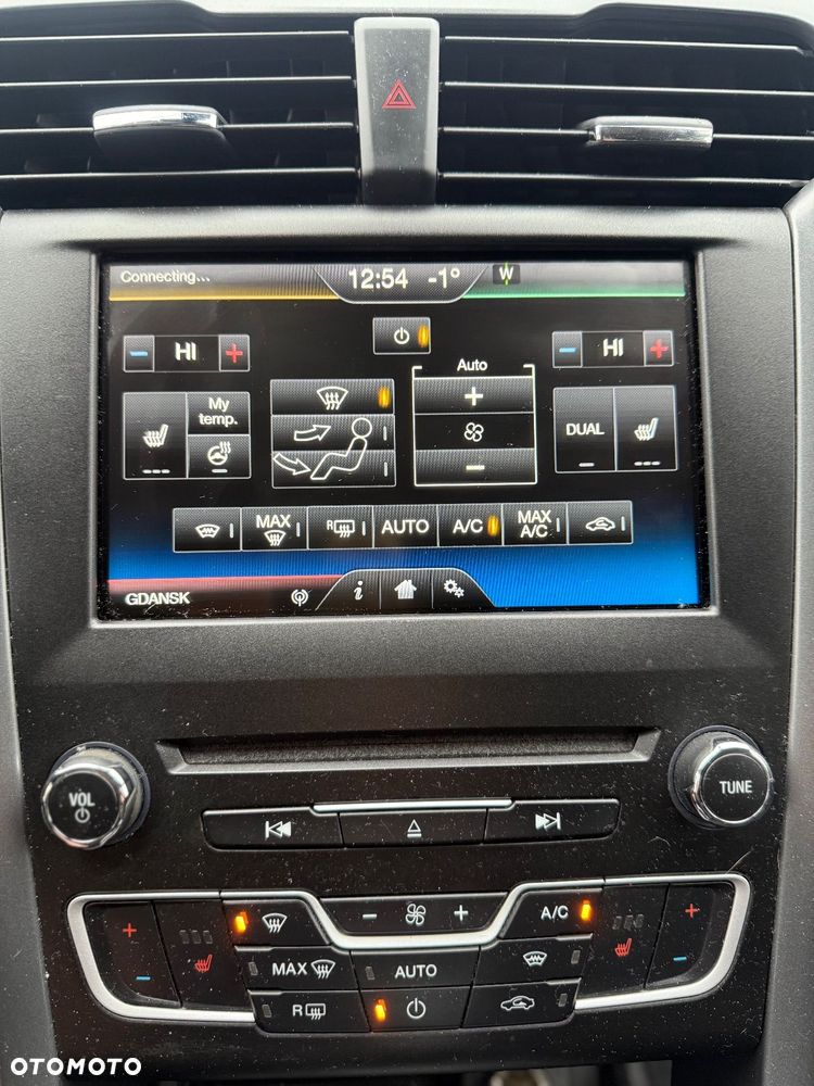 Ford Mondeo 2.0 TDCi Titanium PowerShift - 19