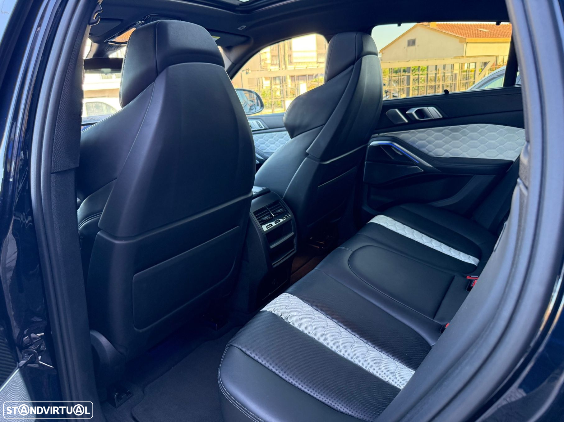 BMW X6 30 d xDrive Pack M - 13
