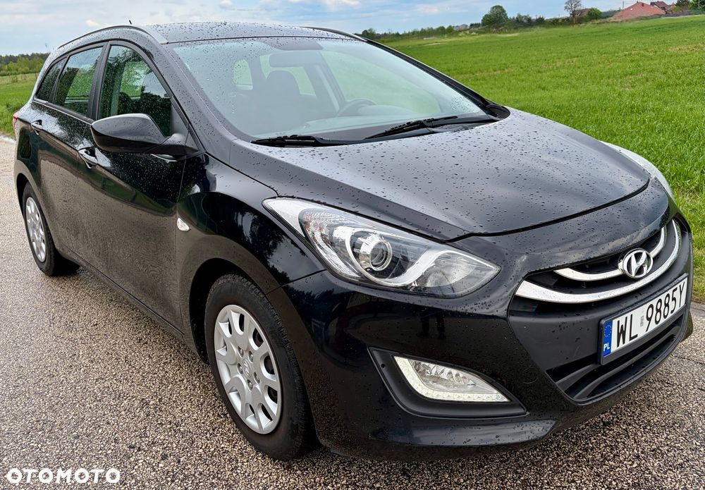 Hyundai i30 1.6 CRDi Automatik Style - 2
