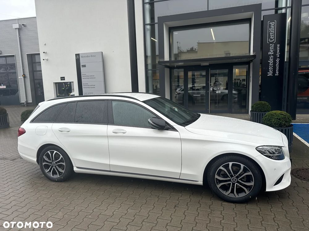Mercedes-Benz Klasa C 220 d T 9G-TRONIC - 15