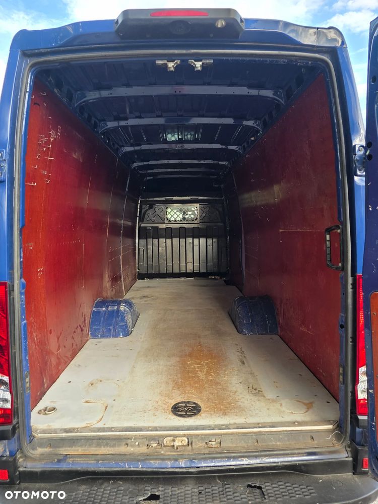 Iveco 50C17 - 37