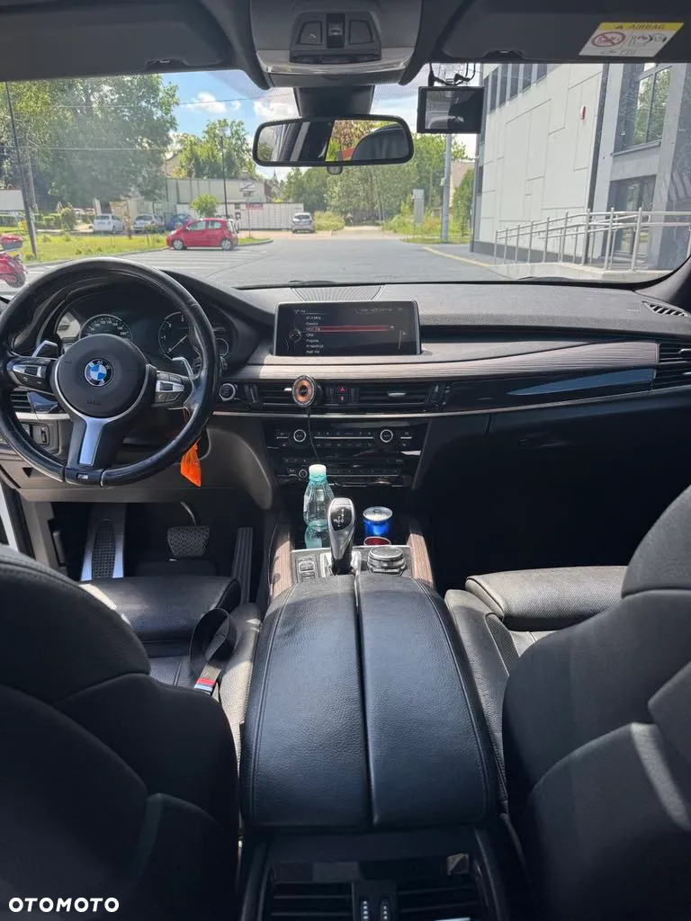 BMW X5 xDrive40d - 11