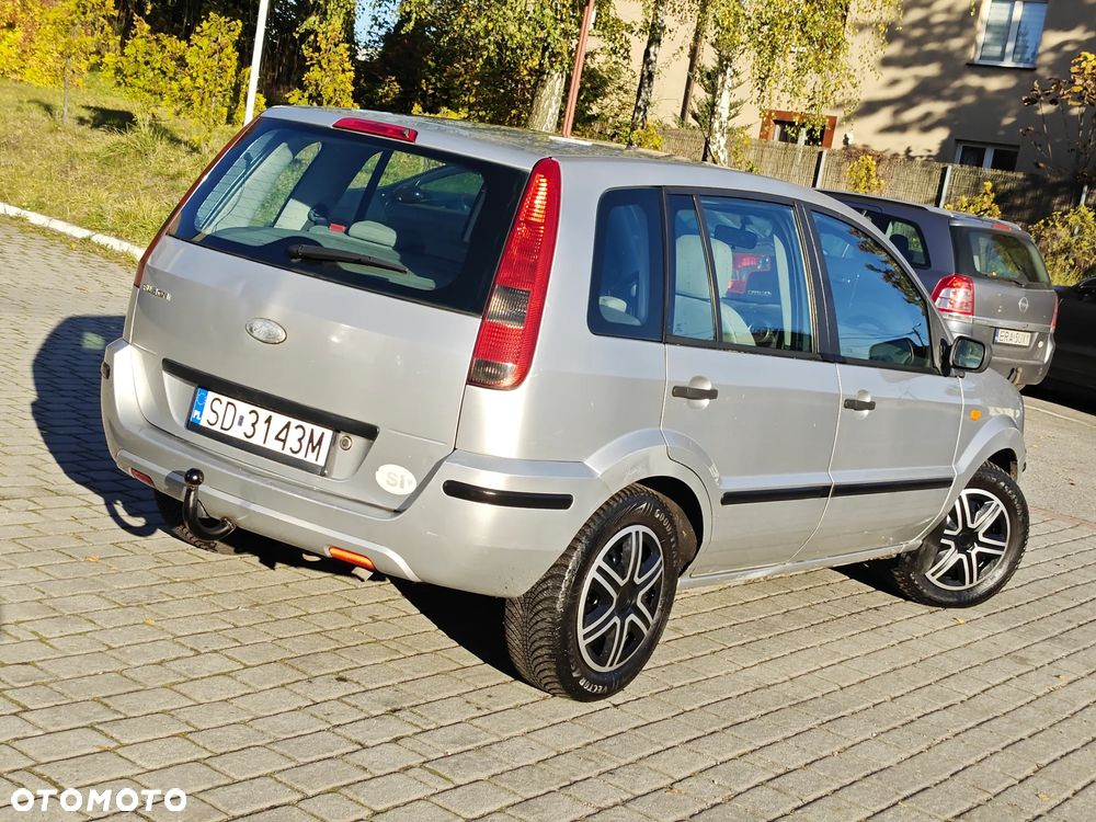 Ford Fusion 1.6 Ambiente - 4