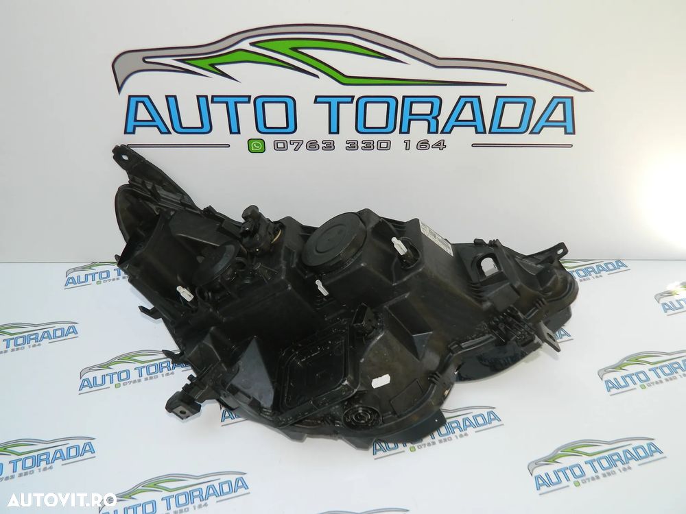 Far stanga cu lupa Renault Megane 4 an 2021 2022 2023 cod 260609985R - 8