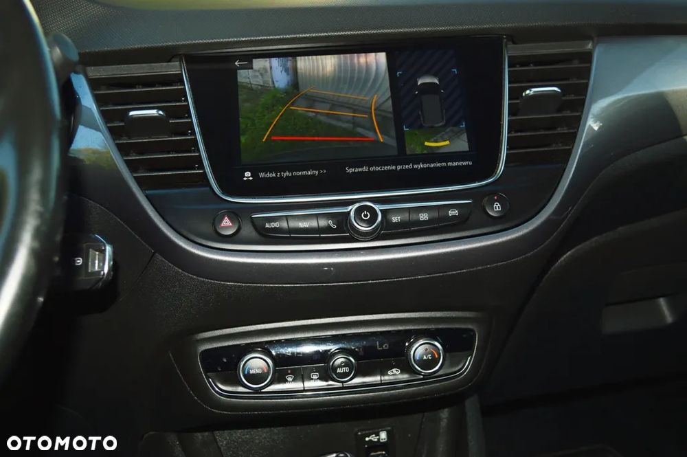 Opel Crossland X - 29
