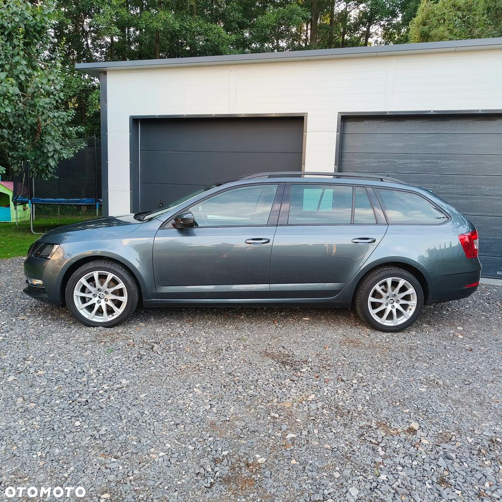 Skoda Octavia 2.0 TDI Ambition - 8