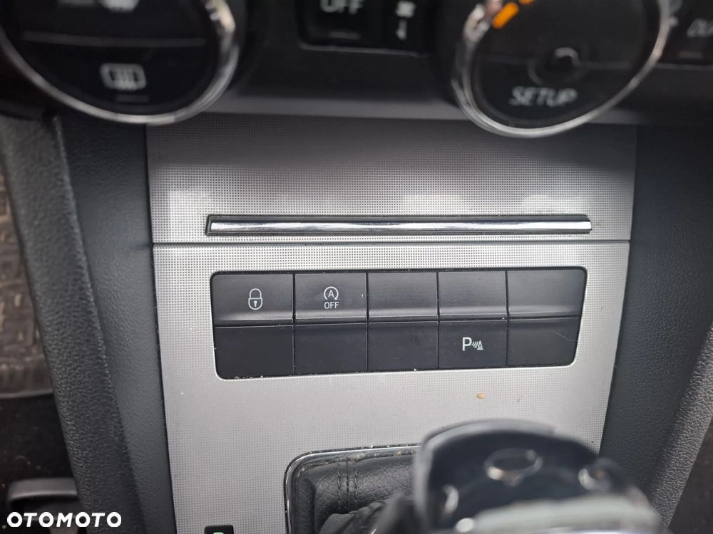 Skoda Octavia 2.0 TDI Ambition DSG - 20