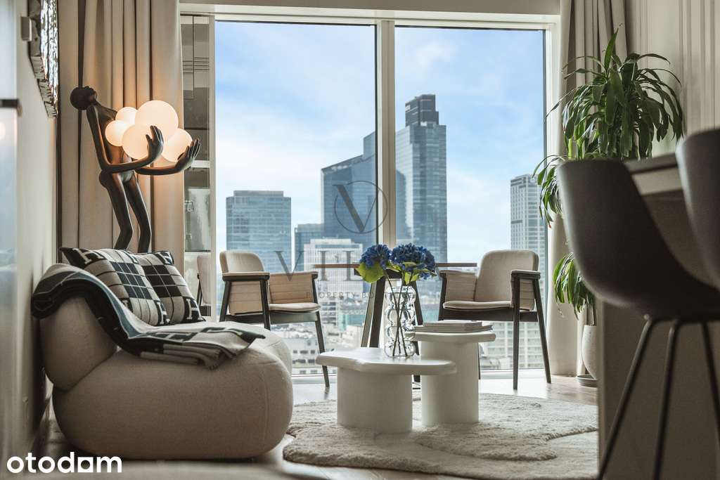 ZŁota 44 | Kompaktowy 3-pokojowy apartament