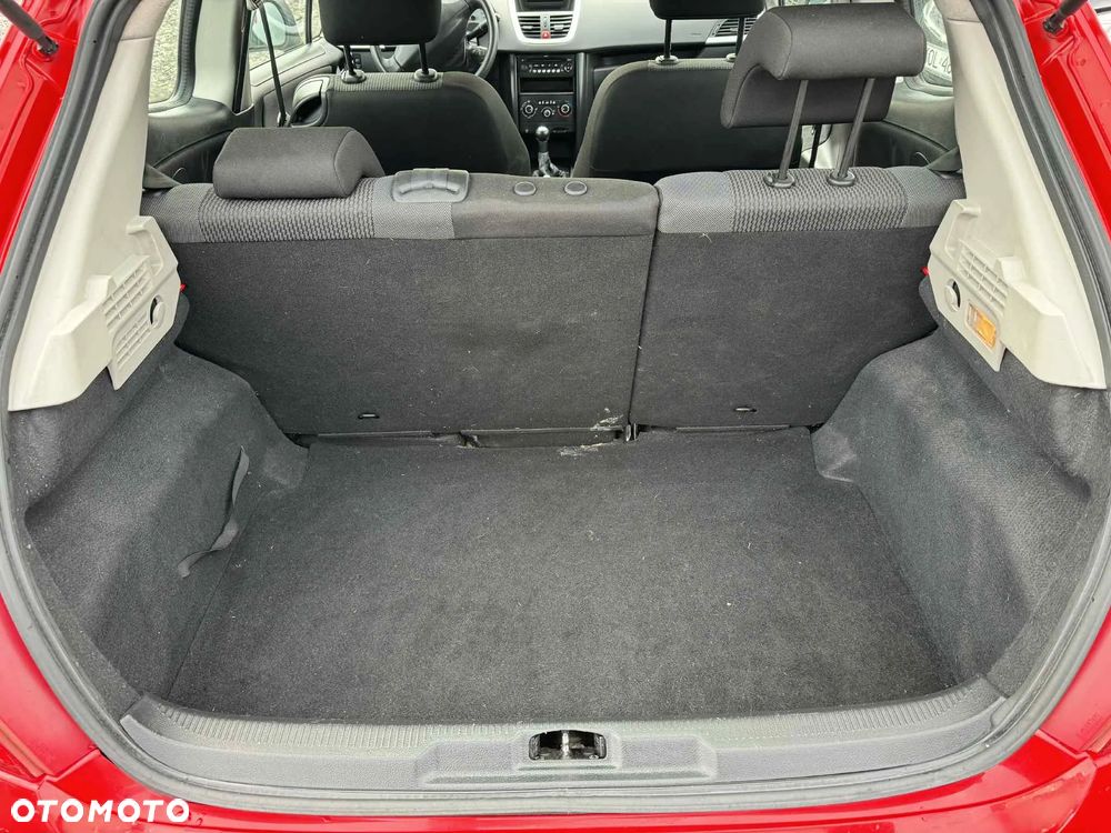 Peugeot 207 1.4 Trendy - 16